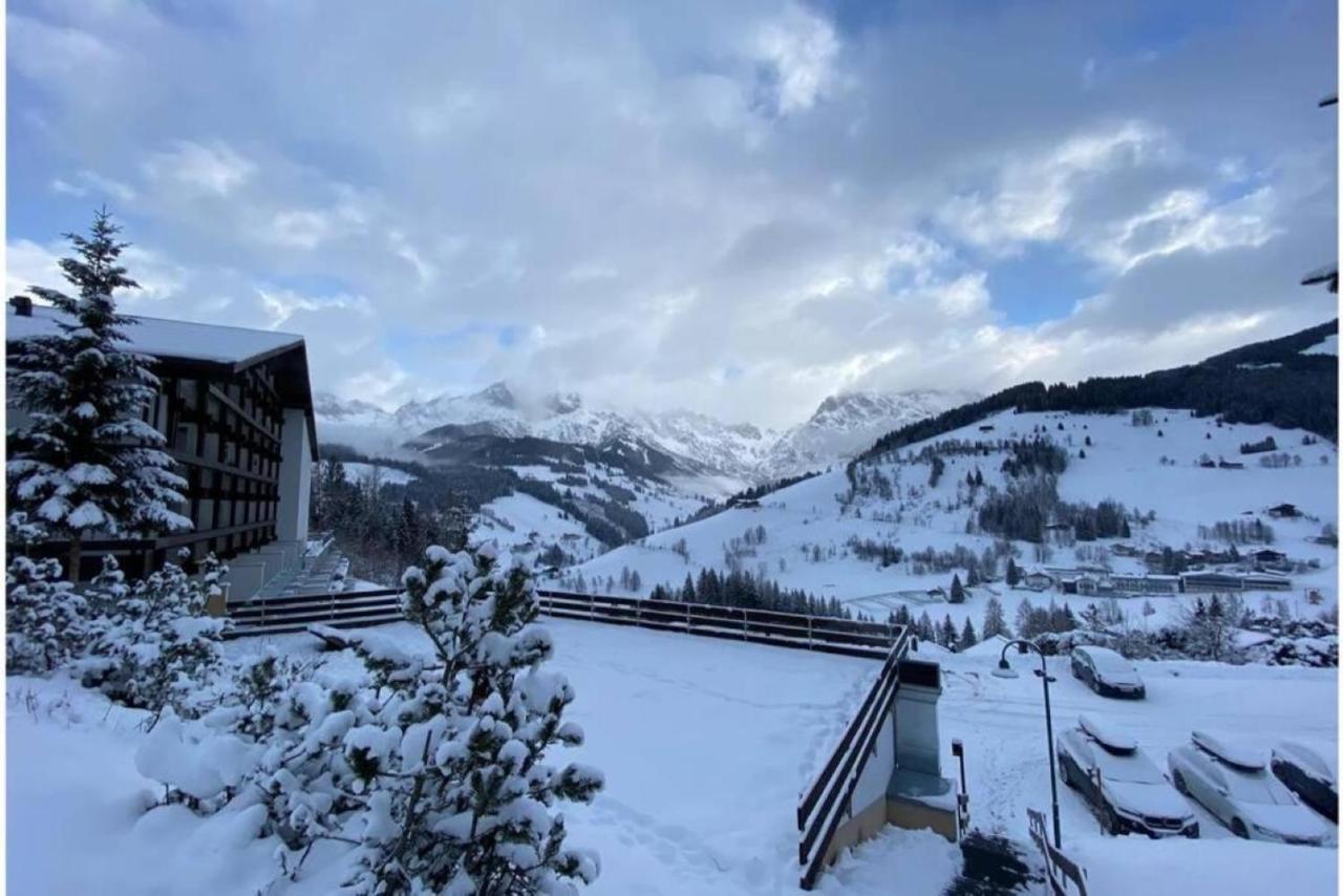 Appartement Mit Balkon Und Hallenbad マリア・アルム・アム・シュタイナーネン・メアー エクステリア 写真