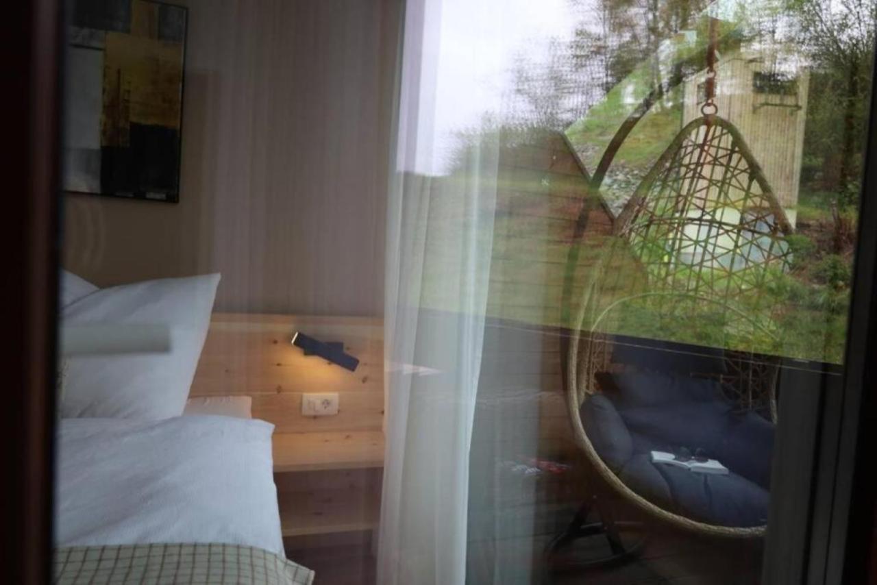 Appartement Mit Balkon Und Hallenbad マリア・アルム・アム・シュタイナーネン・メアー エクステリア 写真